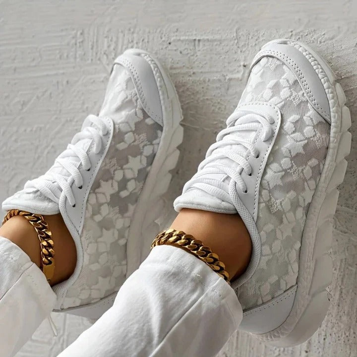 CHARLOTTE – EFFORTLESS BLOOM SNEAKERS