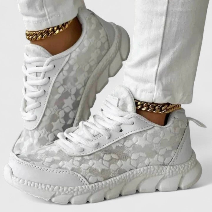 AUDREY – LACE DETAIL CHIC SNEAKERS